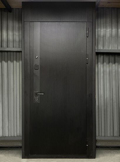 Входная дверь  