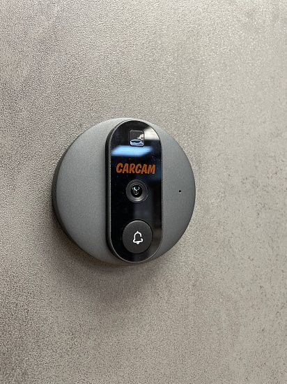 Входная дверь  