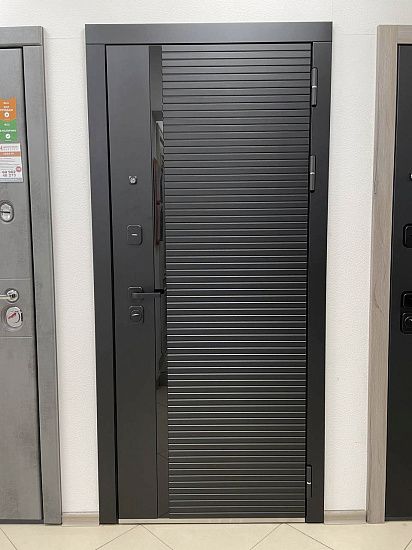 Входная дверь  